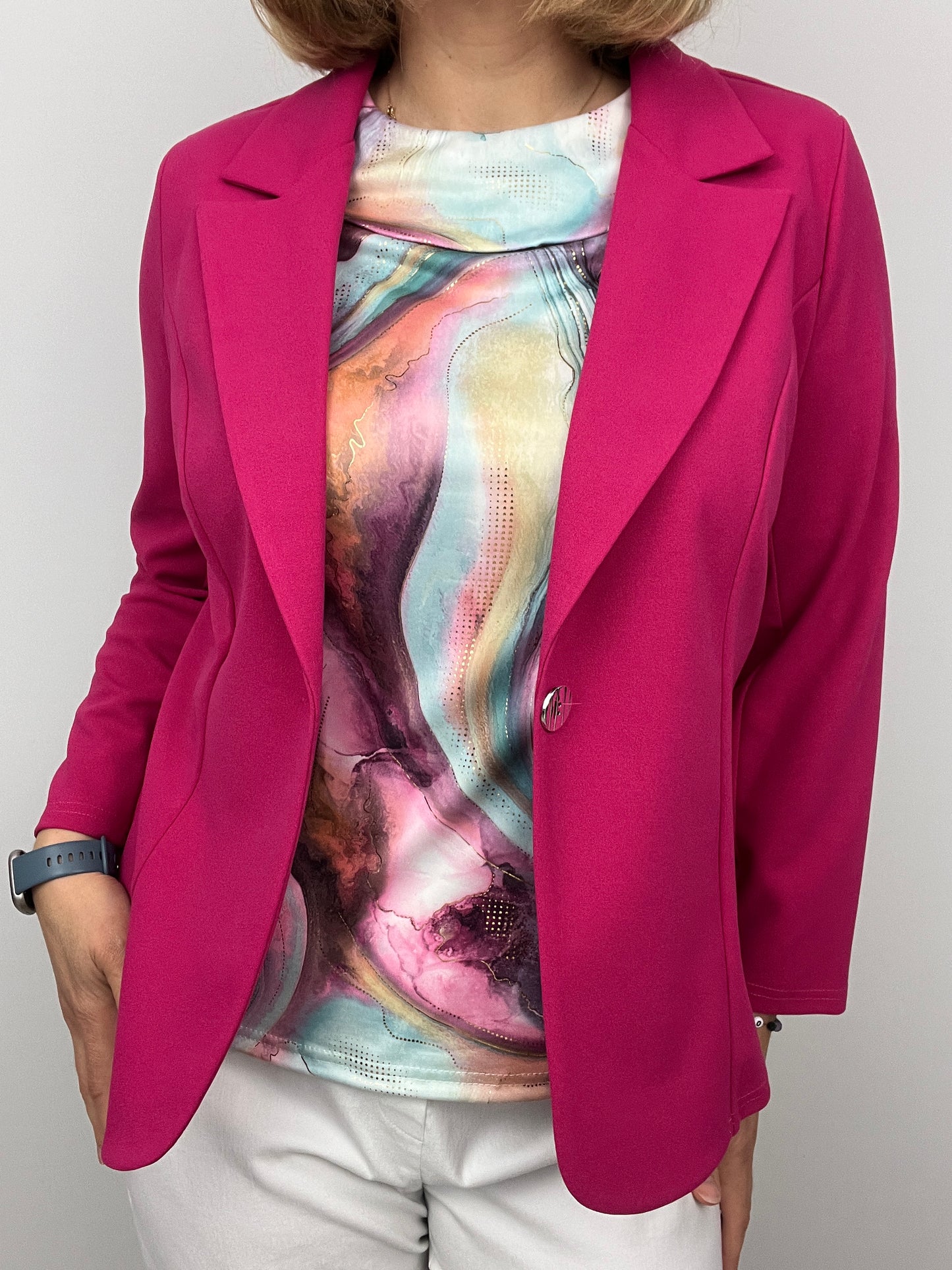 Fuchsia fabric jacket with lapel collar