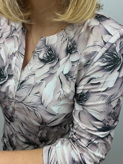 MADDY floral top with button detail