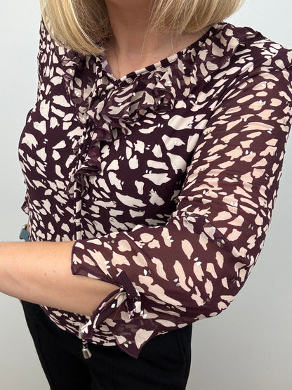 COLETTE burgundy ruffle top