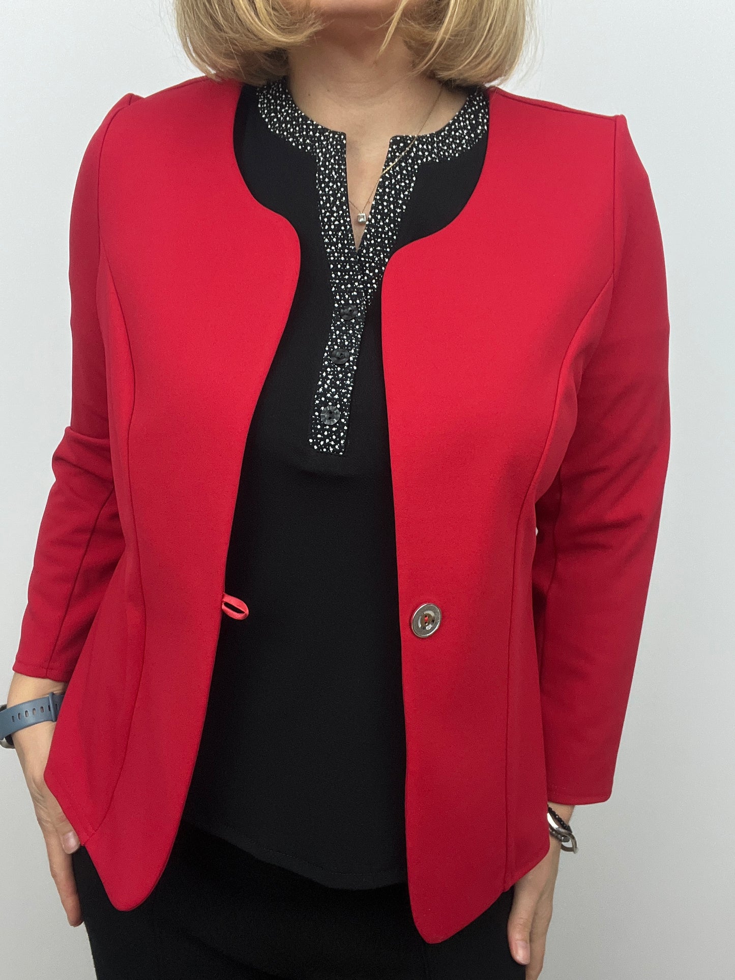 Red One-button fabric jacket