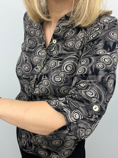 MARYBETH stand-up collar blouse