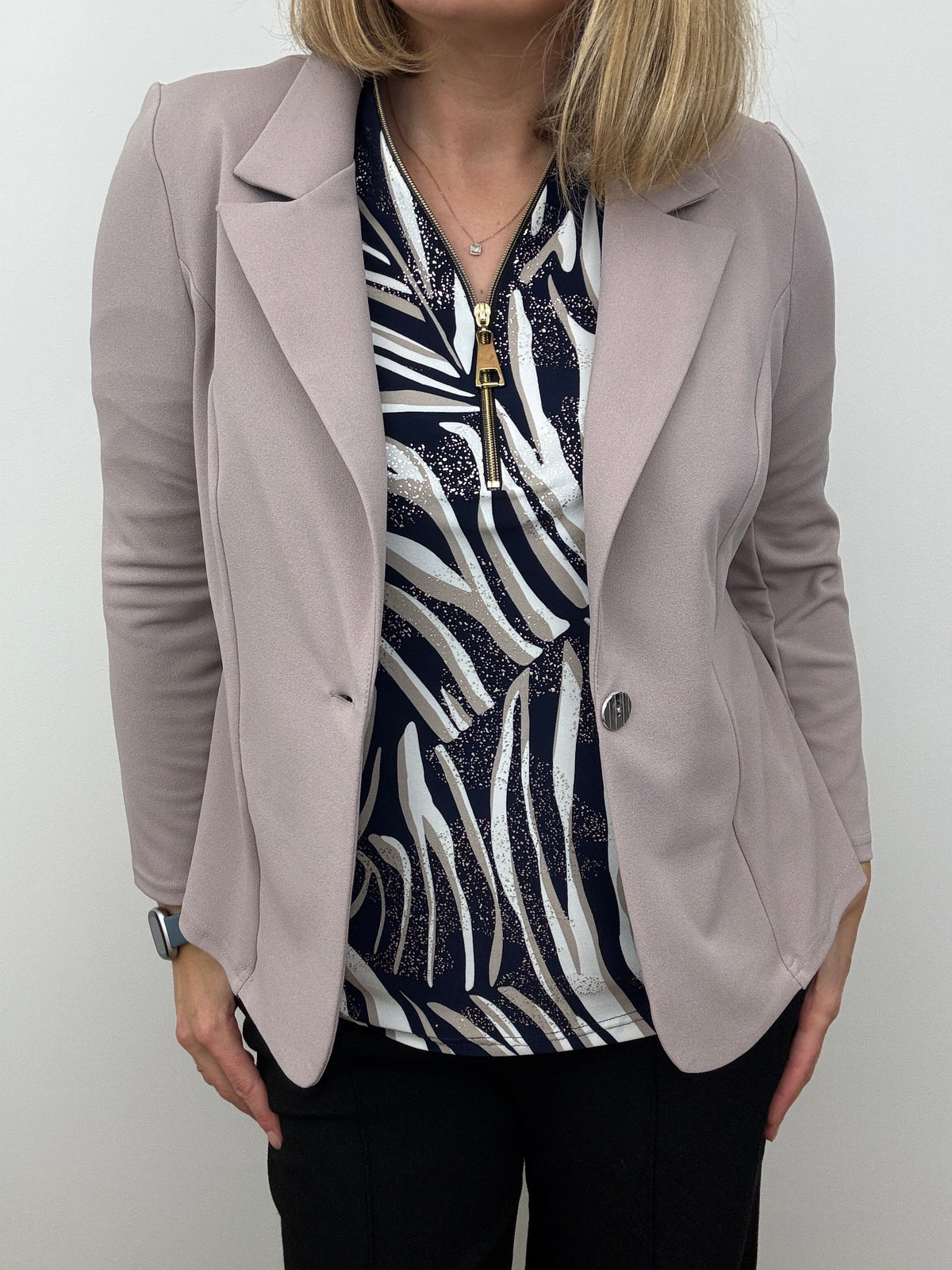 Mink pink fabric jacket with lapel collar