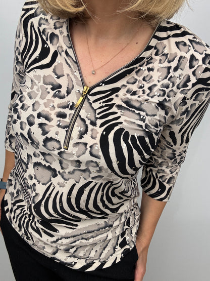 MAJELLA animal print 3/4 sleeve zip top