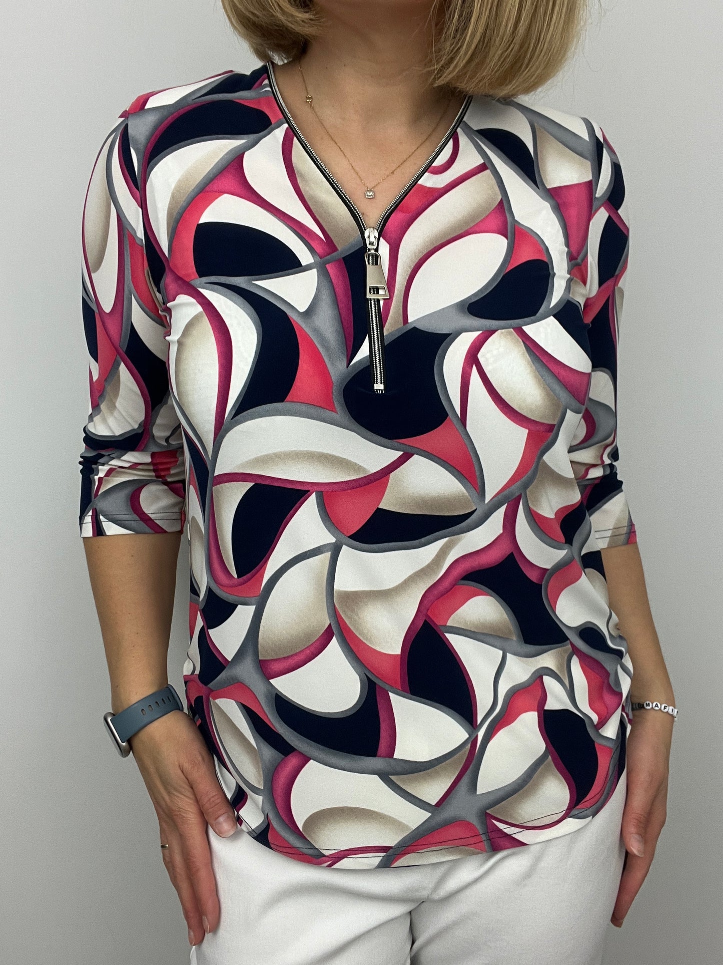 KARLA 3/4 sleeve zip top