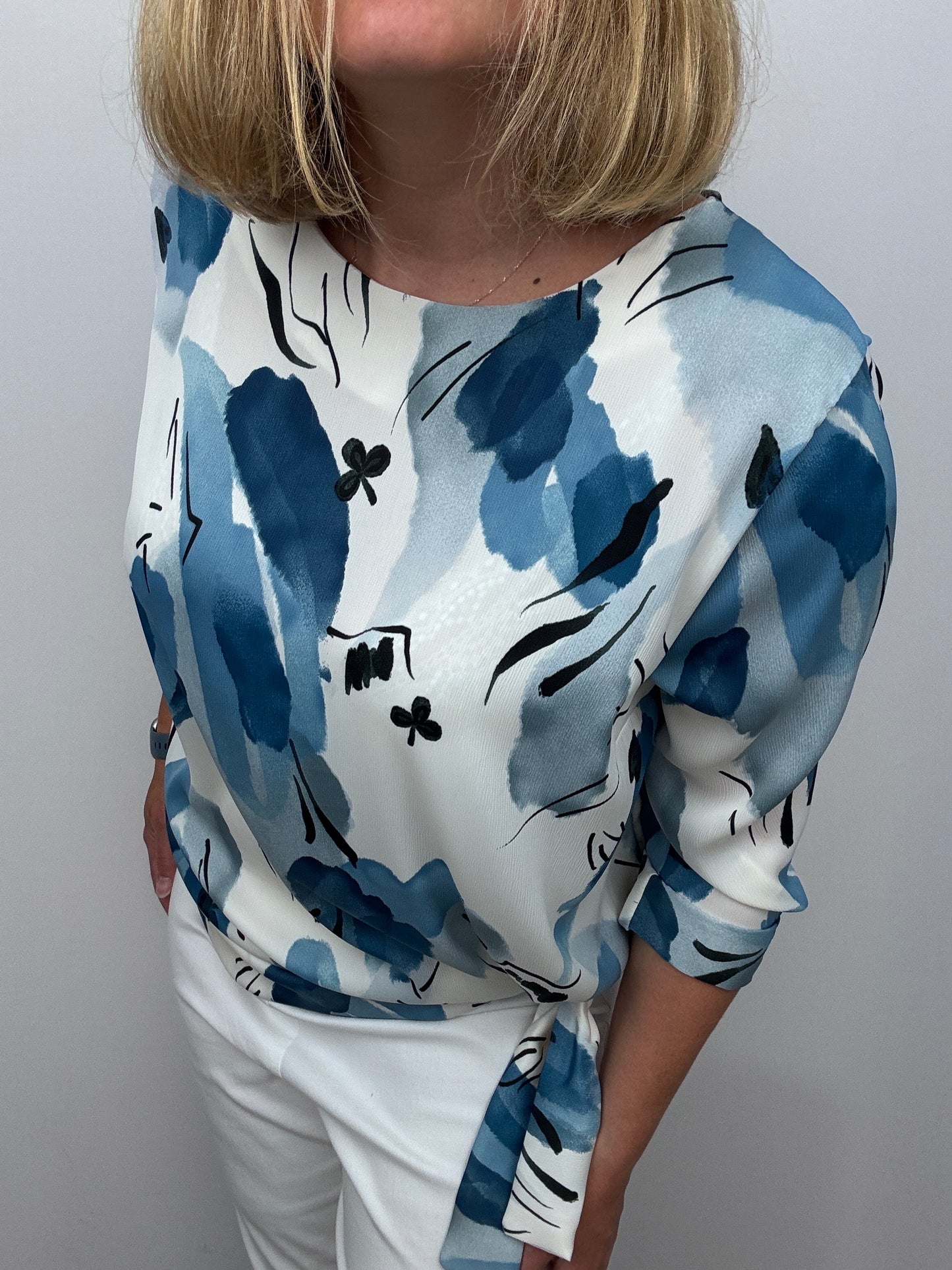 CAMERON tie-side top