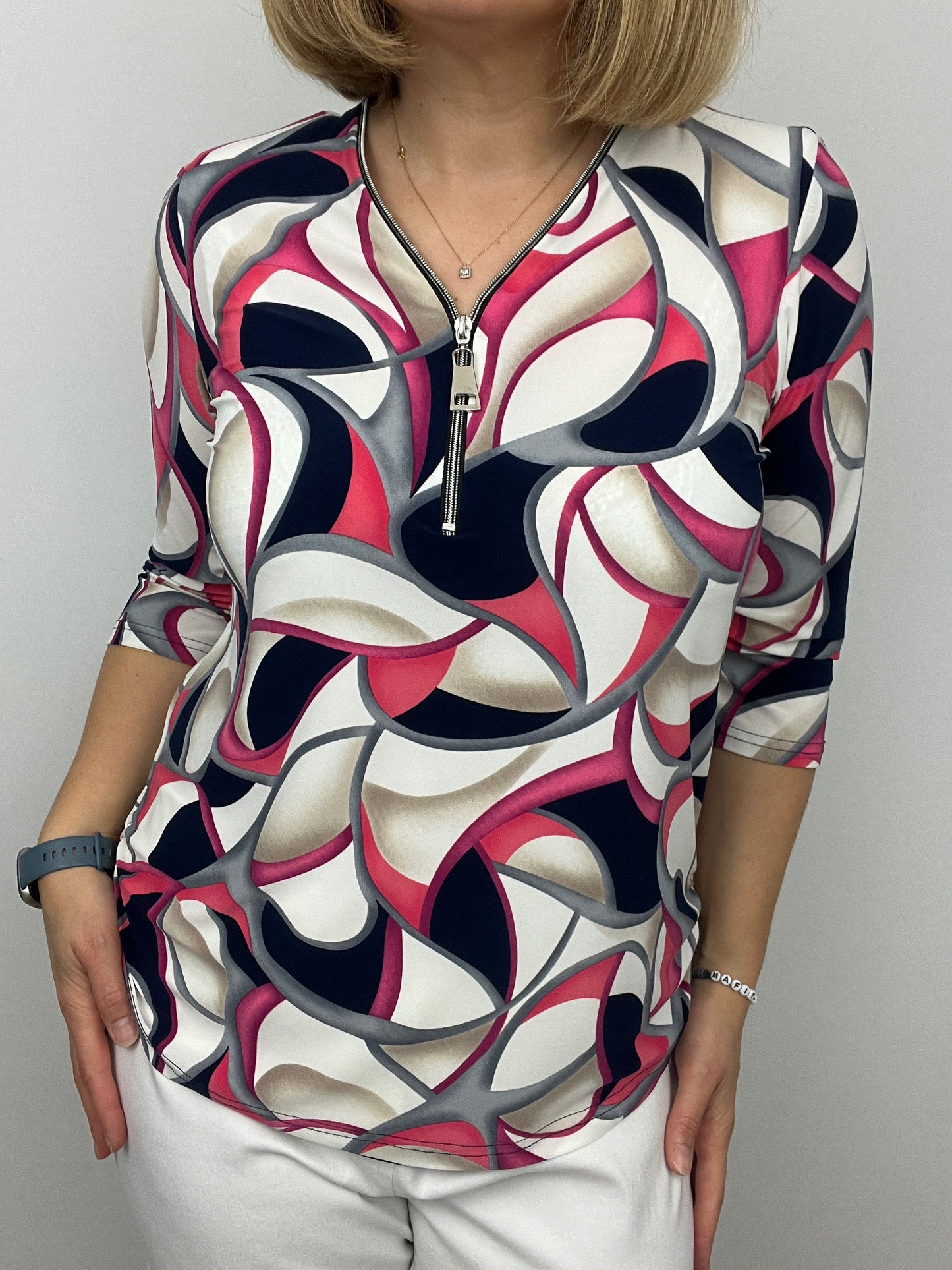 KARLA 3/4 sleeve zip top