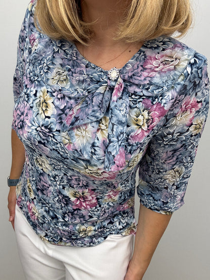 ABBEY top with bow detail at neckline