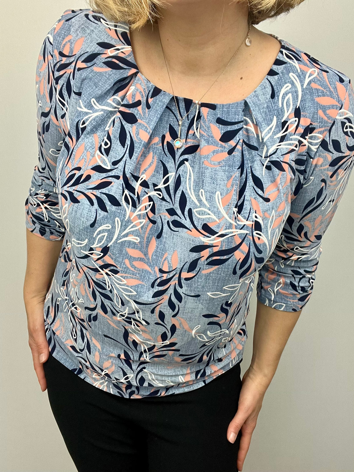 SHARON relaxed fit top with wide band hem