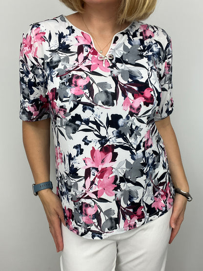 QUINN Mini v-neck top