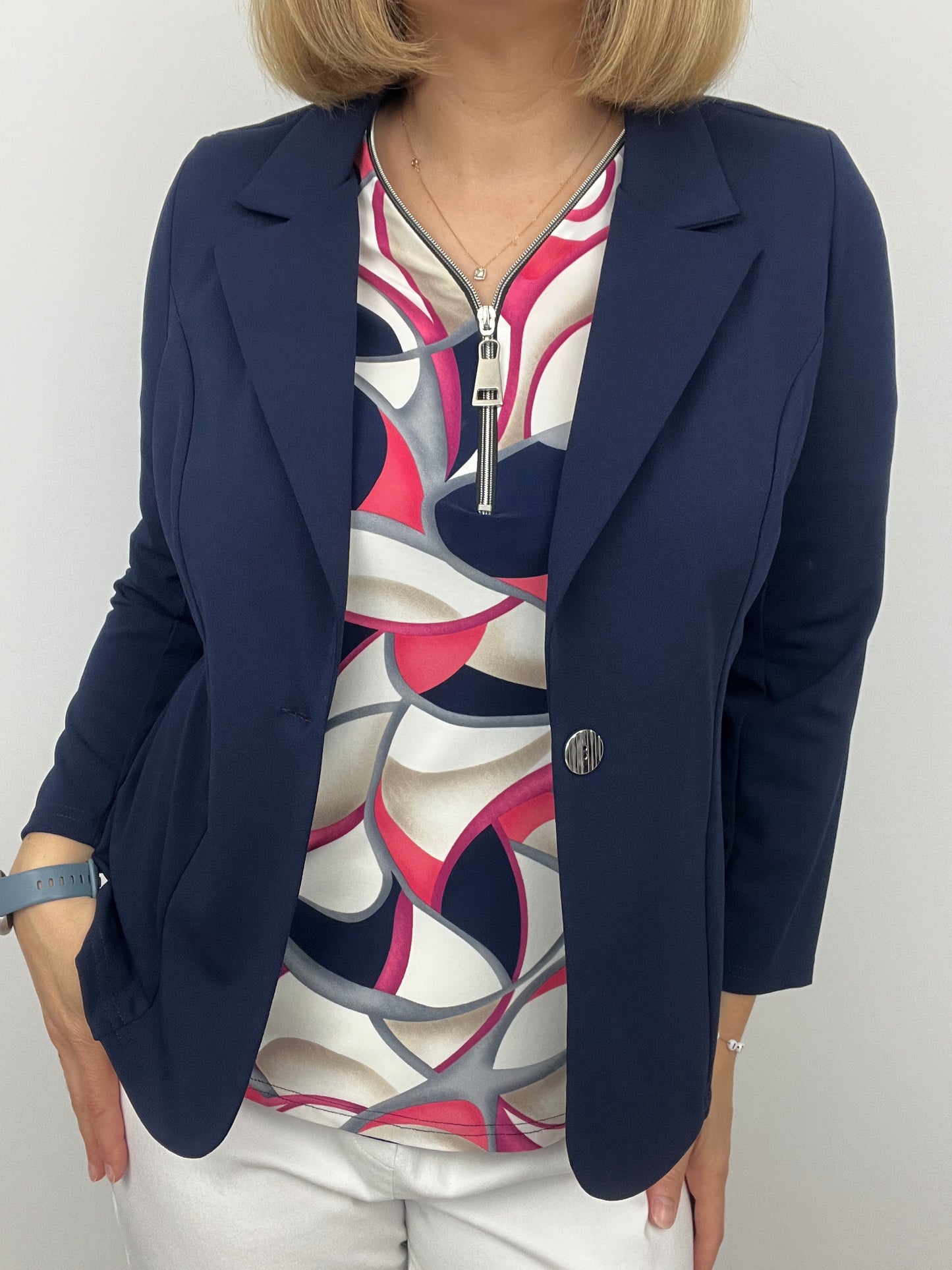 KARLA 3/4 sleeve zip top