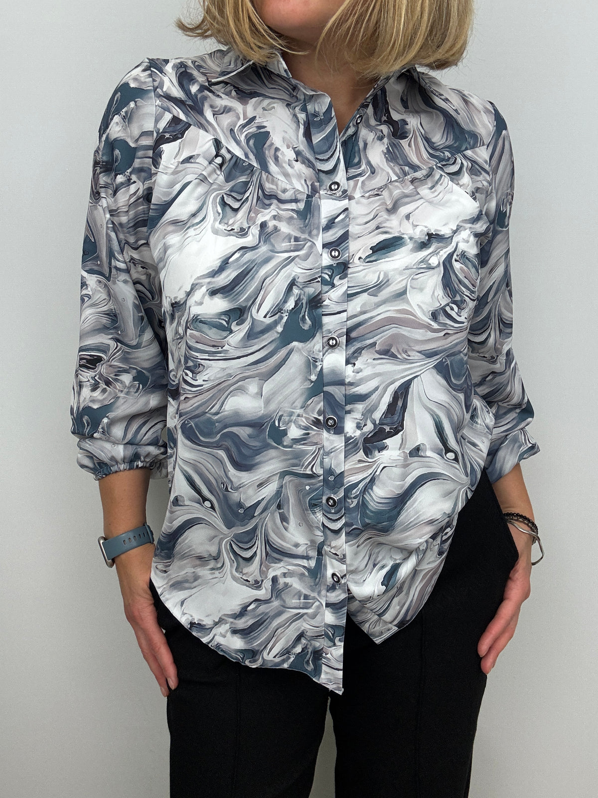 JOAN blouse with collar