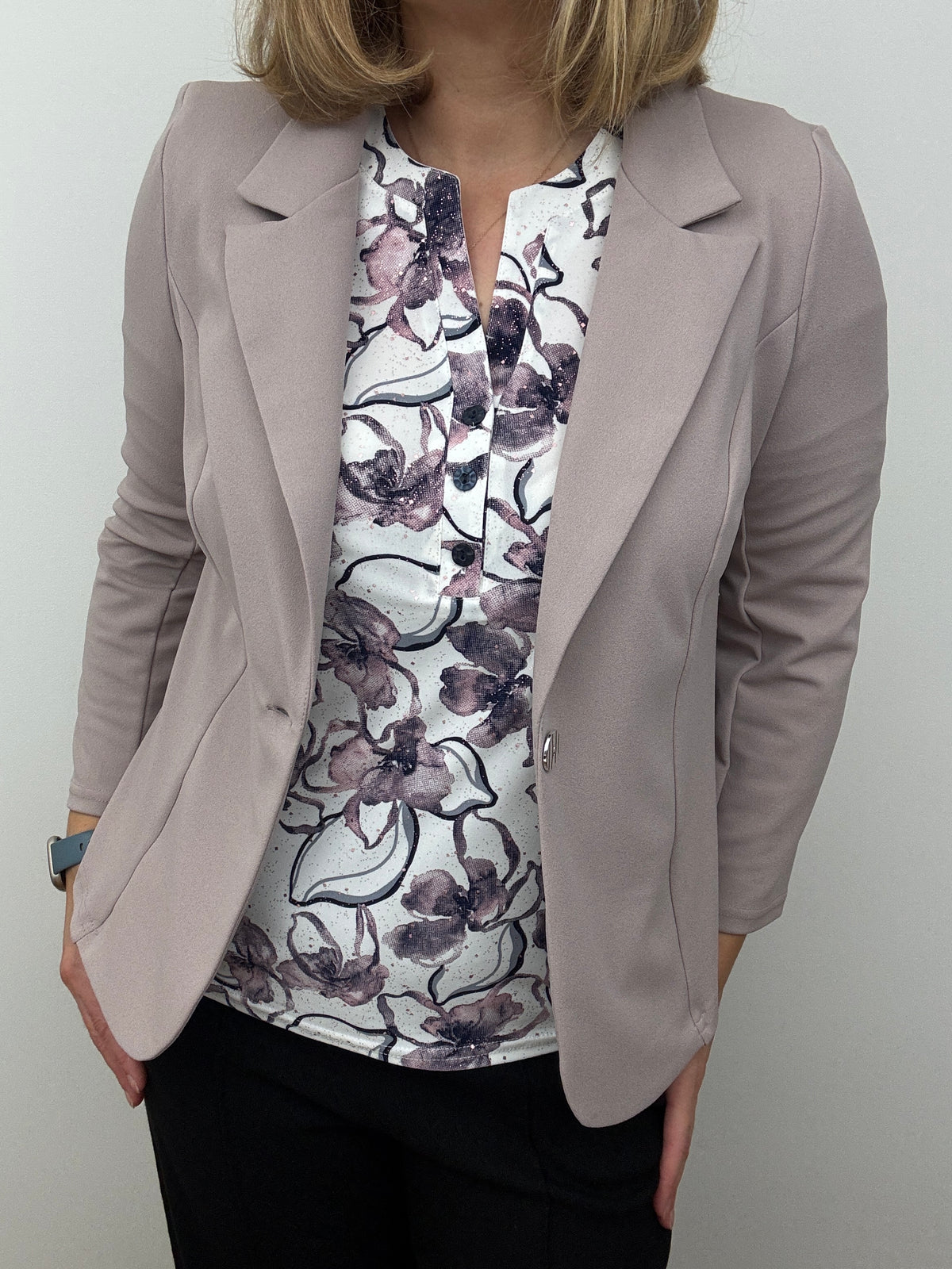 Mink pink fabric jacket with lapel collar