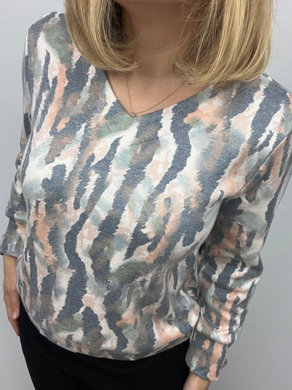 Sinead subtle v-neck soft jumper