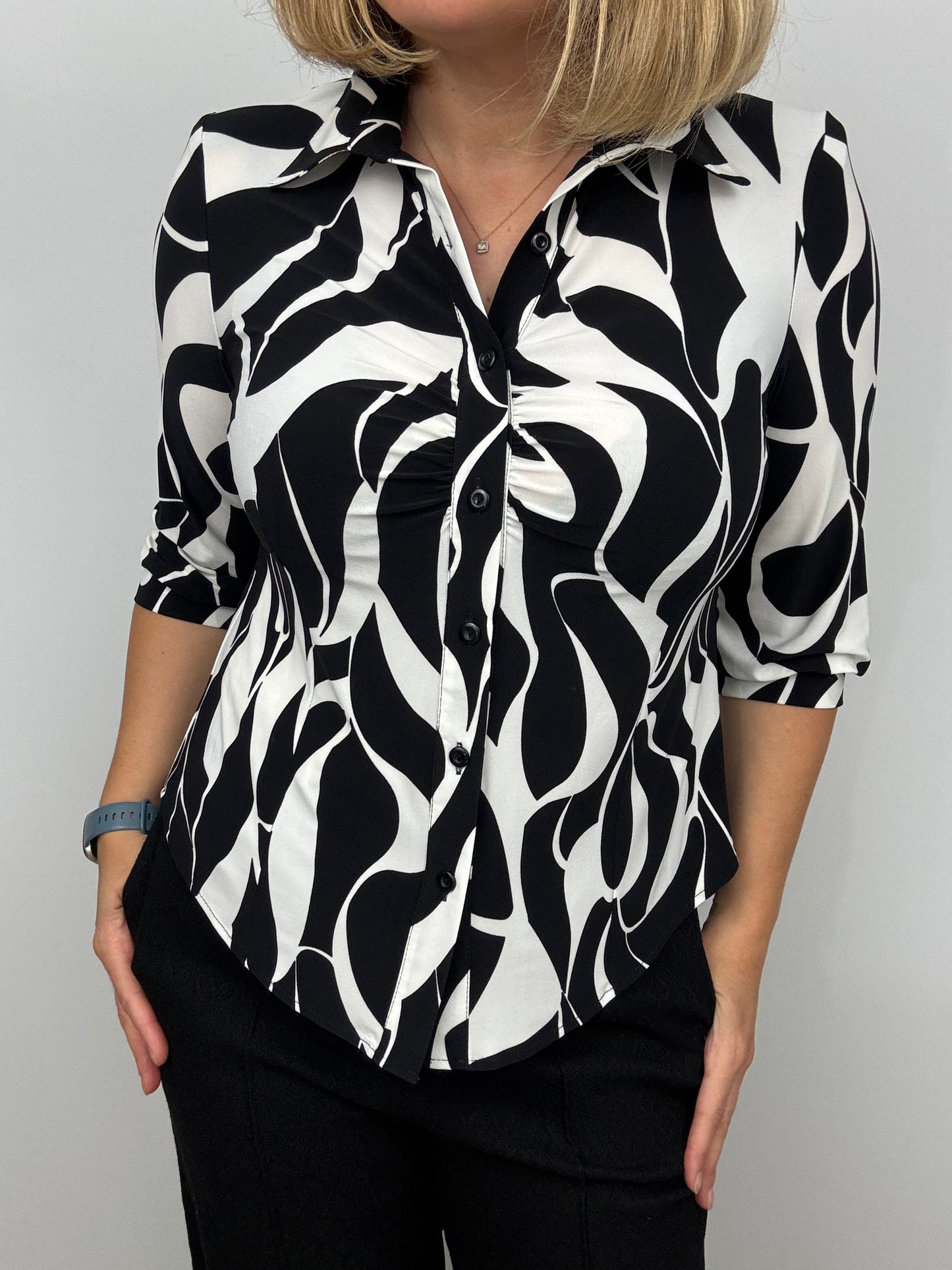 DONNA button down blouse