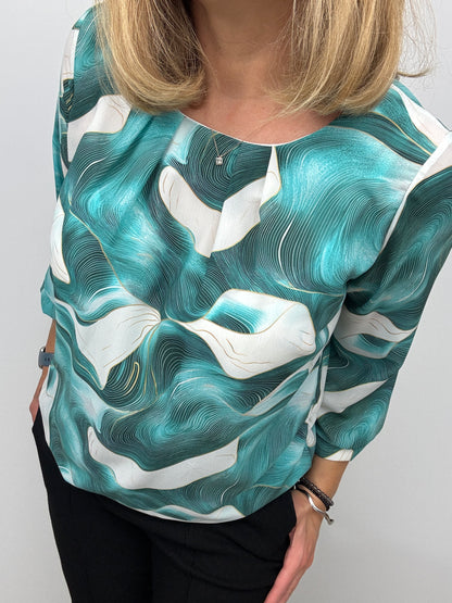 EVELYN top with gently elasticated hem