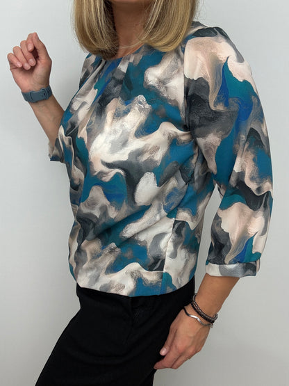 EMILY top with gently elasticated hem