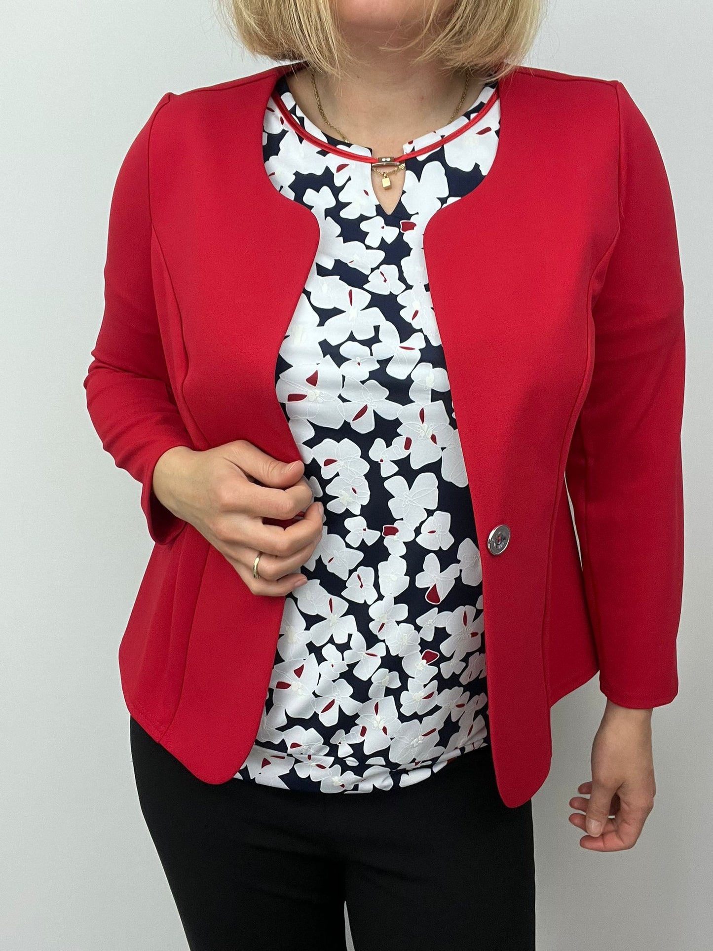 Red One-button fabric jacket