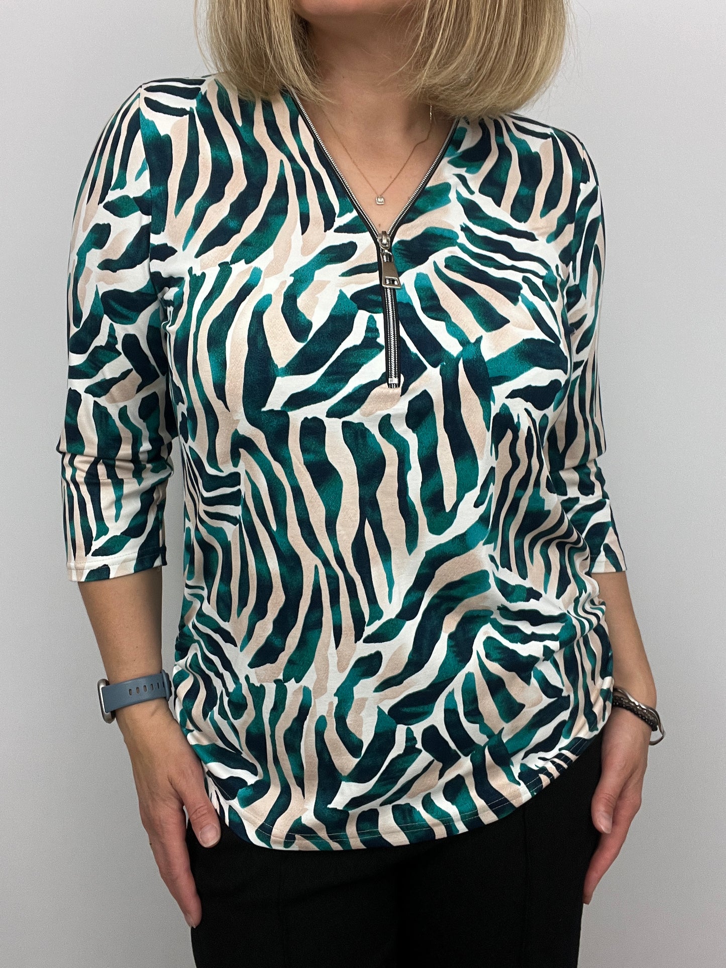 ROISIN zip top 3/4 sleeve