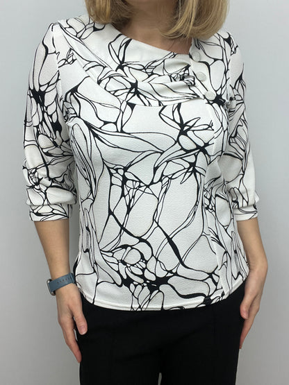 AVRIL top with pleated neckline