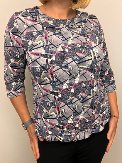 BETTY top with single frill neckline