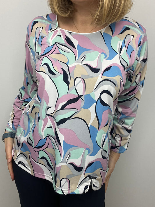 GALA top - sizes 18-26