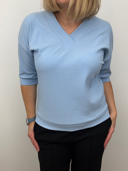 EILISH soft ribbed V-neck top - powder blue
