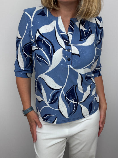 SINEAD top with 3 buttons
