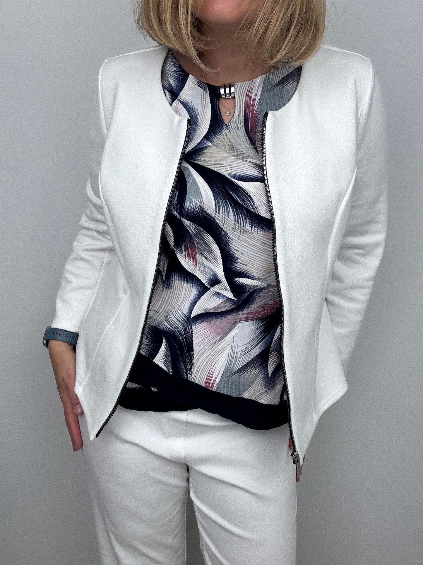 DANIELLE keyhole neckline top