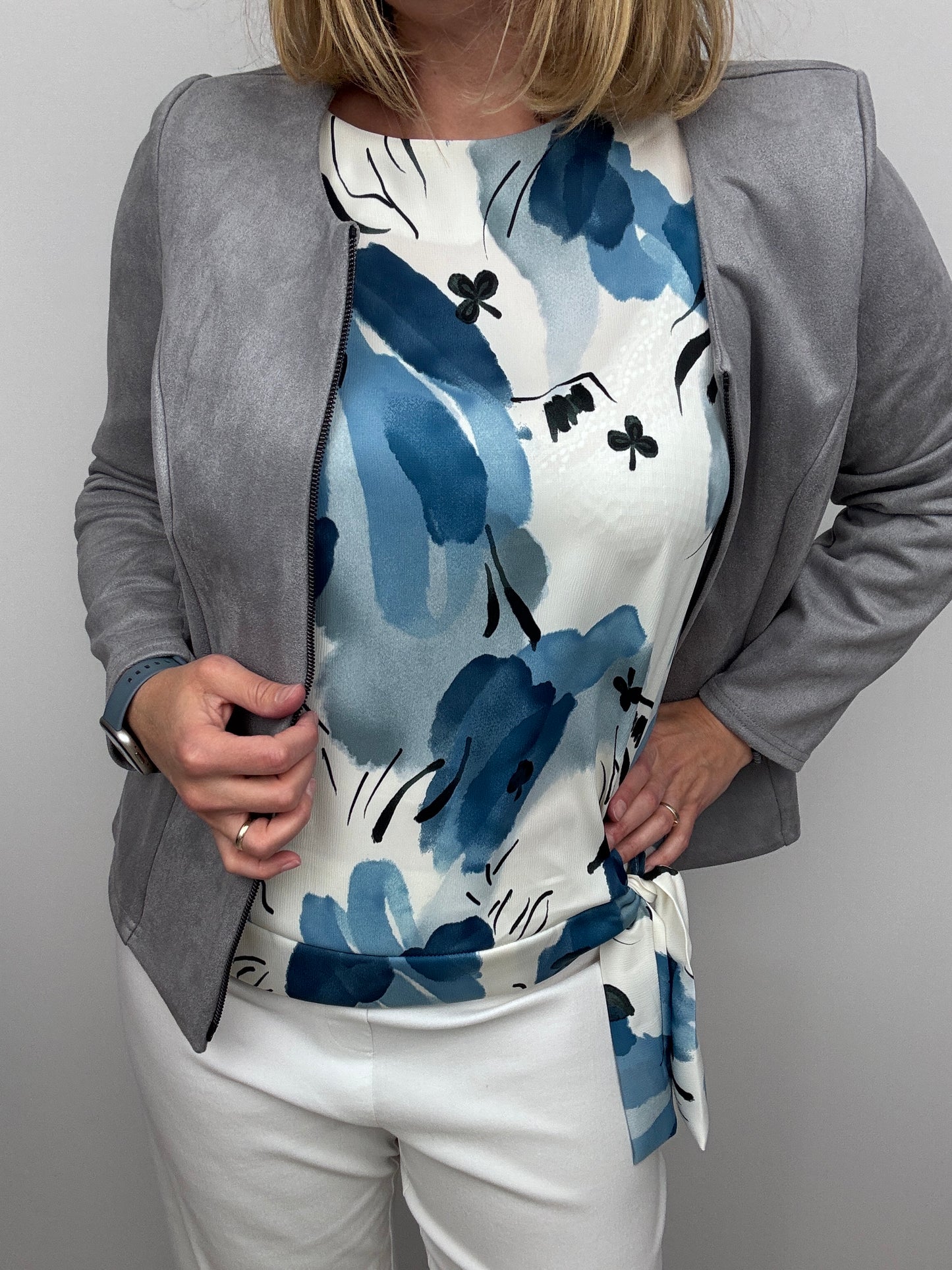 CAMERON tie-side top