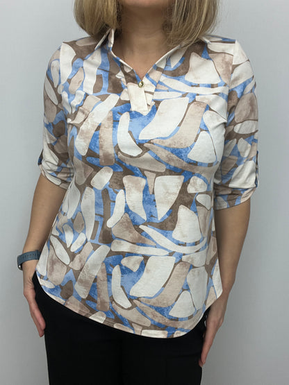 PATRICIA top with collar and V-neckline