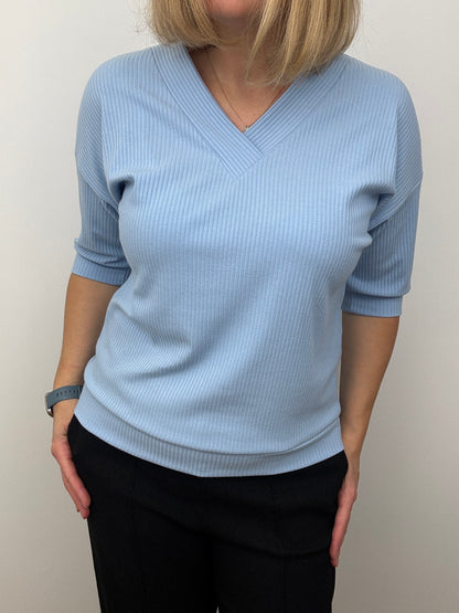 EILISH soft ribbed V-neck top - powder blue
