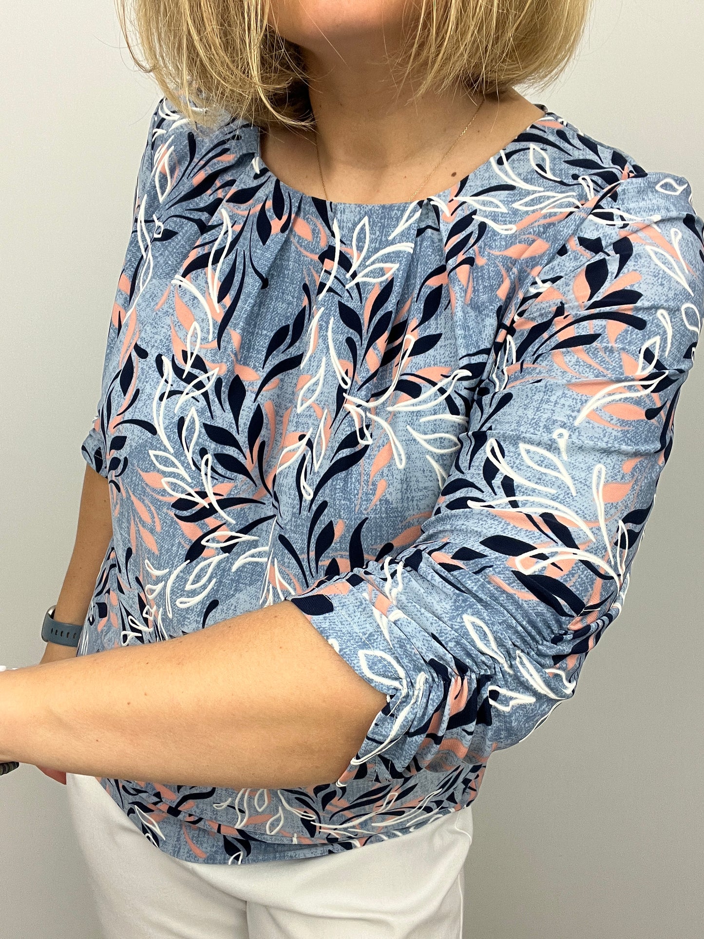 SHARON relaxed fit top with wide band hem
