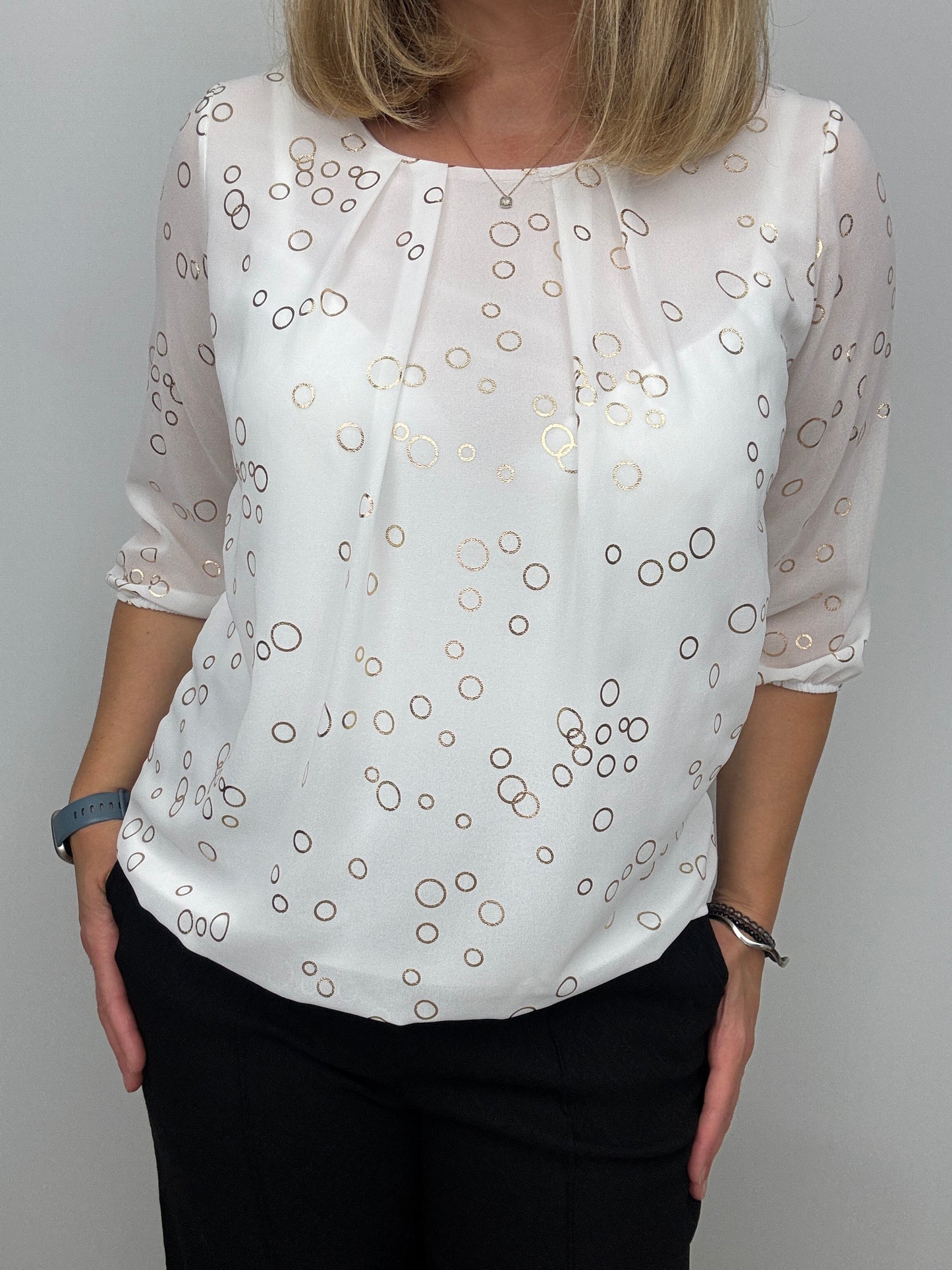 CONNIE top with gently elasticated hem