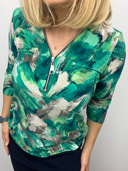 JENNIFER 3/4 sleeve zip top
