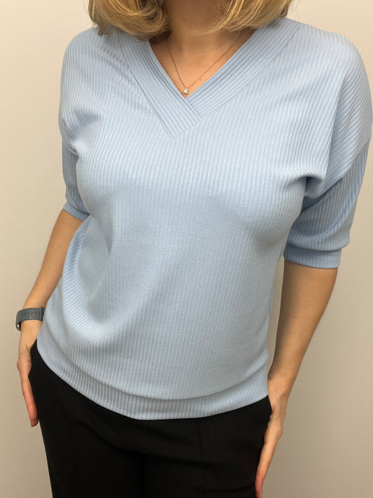 EILISH soft ribbed V-neck top - powder blue