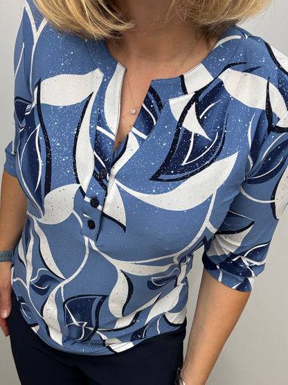 SINEAD top with 3 buttons