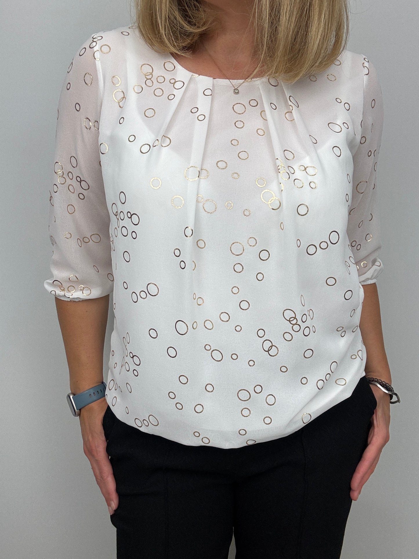 CONNIE top with gently elasticated hem