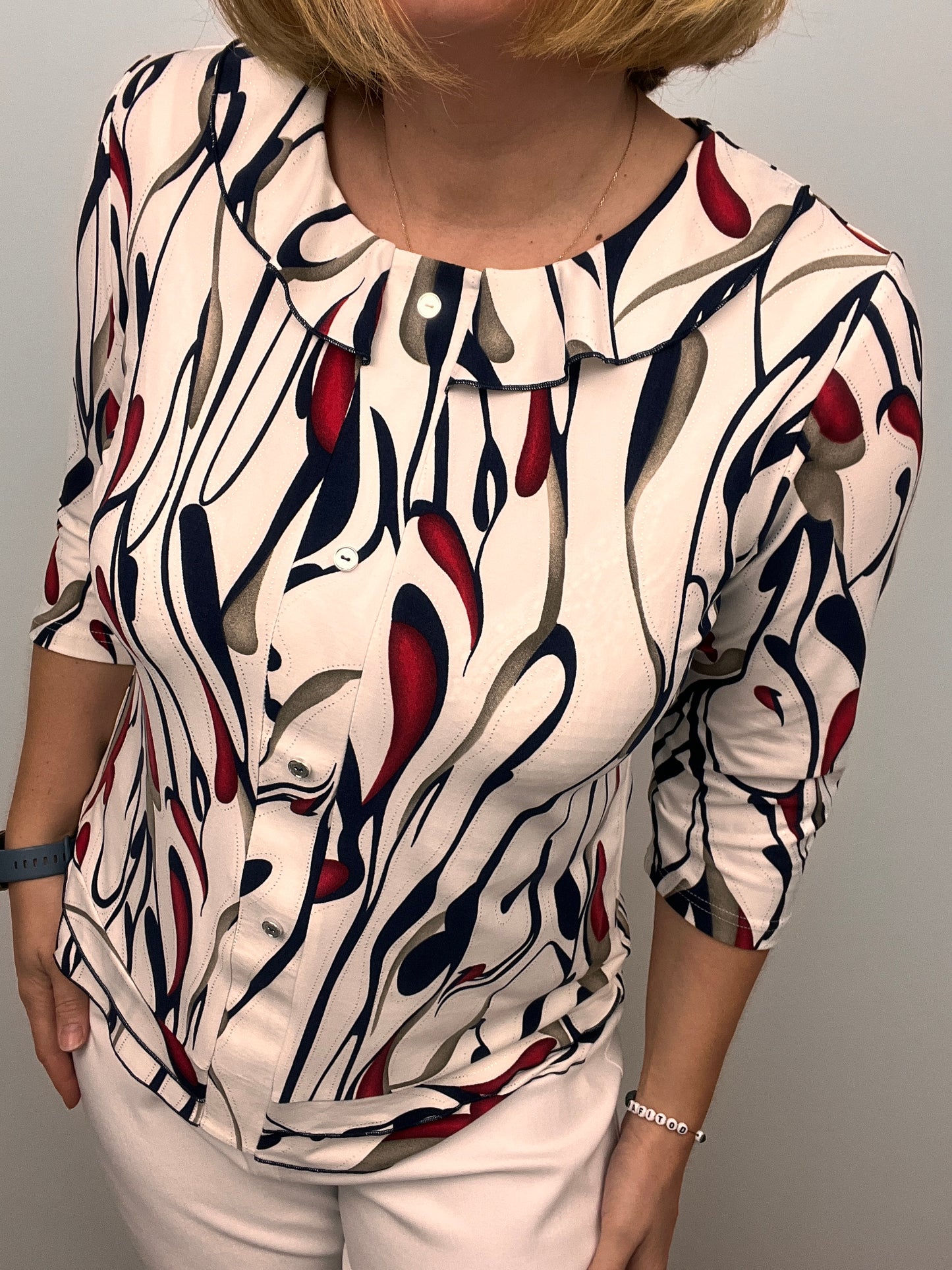 SALLY top with single frill neckline