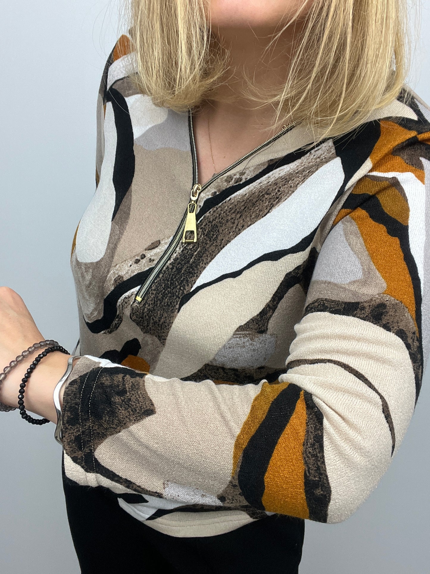 ROSALEEN fine knit zip top