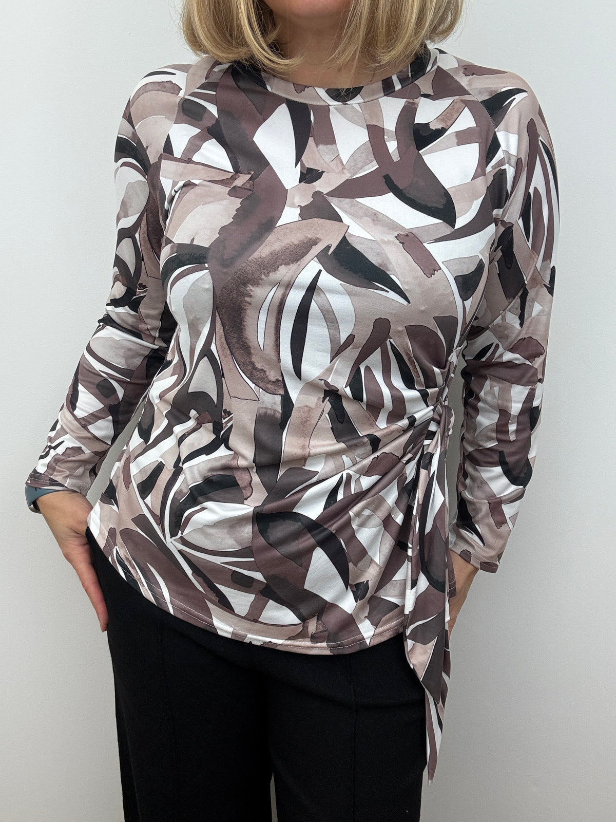 MARGARET peachy feel long sleeve wrap-style top
