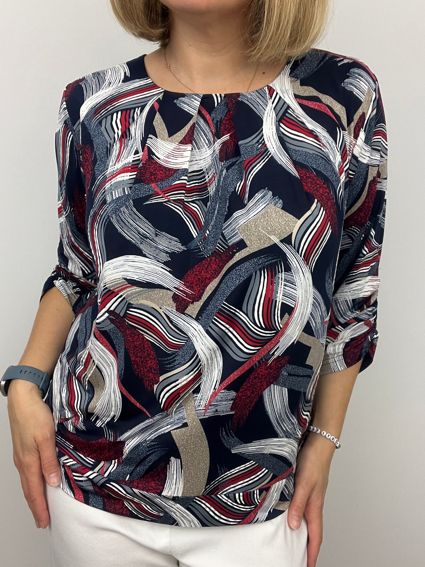JOLIE relaxed fit top with wide band hem