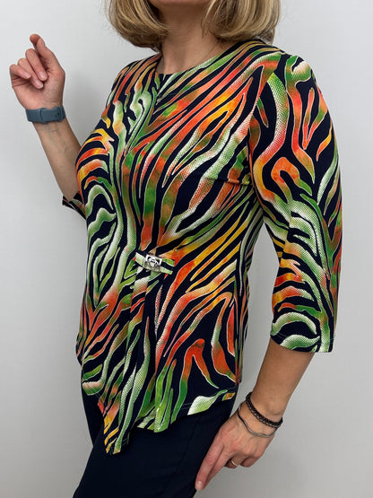 TRACEY round neck top with dipped hem