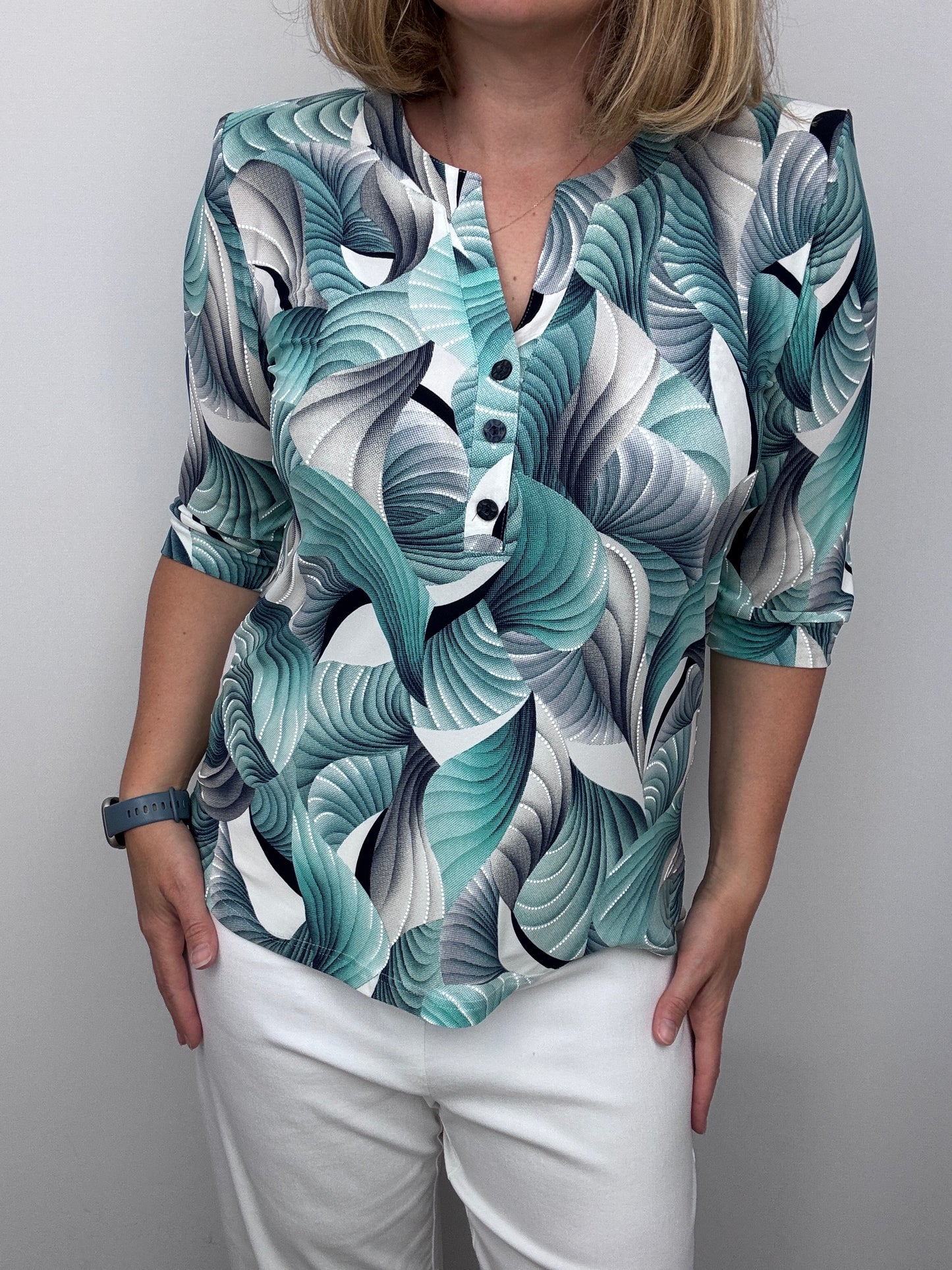 JOY top with 3 buttons