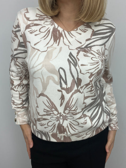 TRACY subtle v-neck soft jumper