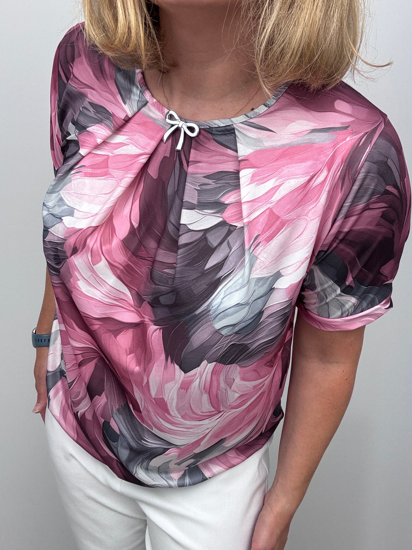 LARA top with gently elasticated hem