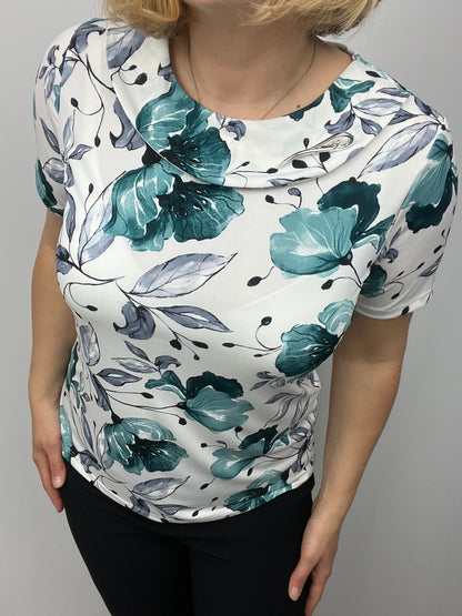 JADE Top with flat cowl neck and detachable brooch