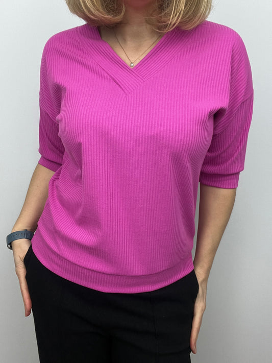 GLORIA soft ribbed V-neck top - fuchsia
