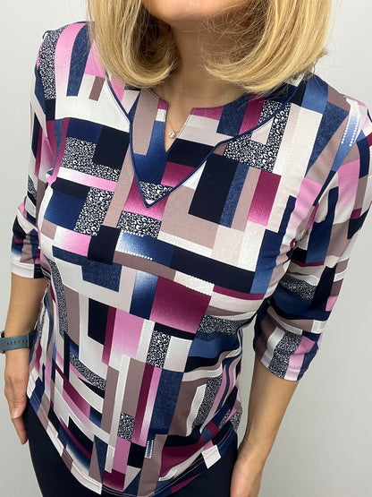 ALLYSON top with mini v-neck