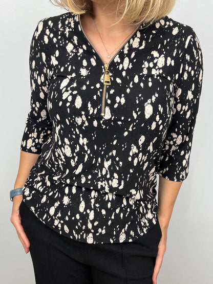 LILY animal print 3/4 sleeve zip top