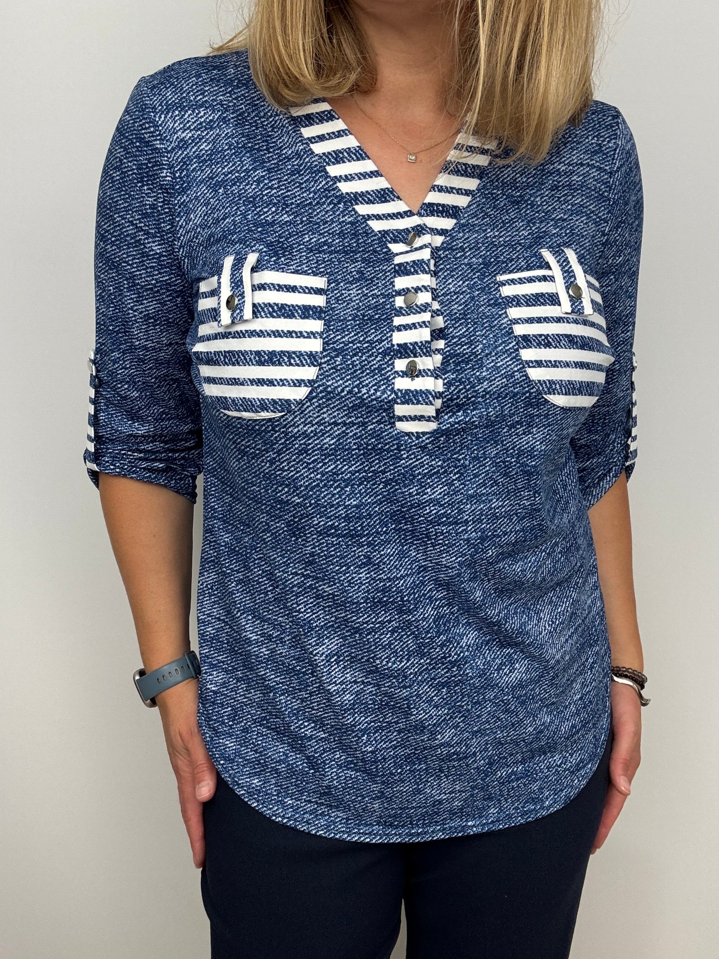 AMY denim blue V-neck top